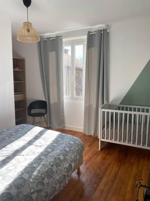 Gite De Tom Et Mag Classe 3 * Clevacances Villa Pontgibaud Eksteriør billede