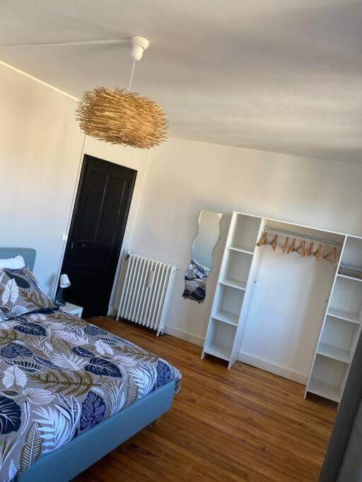 Gite De Tom Et Mag Classe 3 * Clevacances Villa Pontgibaud Eksteriør billede